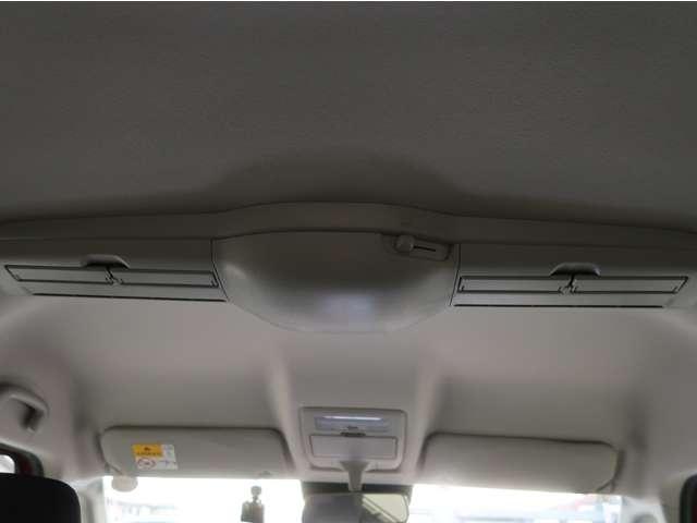 デリカD:2 カスタムハイブリッドMV全方位カメラ付ナビパッケージ 禁煙車 ナビ 全方位カメラ ワンオーナー シートヒーター 両側電動スライドドア Bluetooth DVD再生 オートハイビーム レーダークルーズコントロール 障害物センサー 車両状態評価4点 HUD(8枚目)