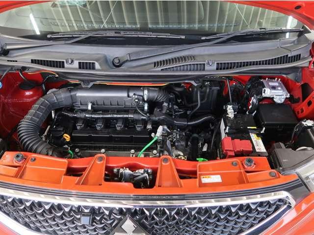 デリカD:2 カスタムハイブリッドMV全方位カメラ付ナビパッケージ 禁煙車 ナビ 全方位カメラ ワンオーナー シートヒーター 両側電動スライドドア Bluetooth DVD再生 オートハイビーム レーダークルーズコントロール 障害物センサー 車両状態評価4点 HUD(9枚目)