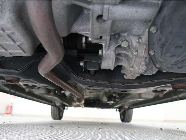 ハスラー Jスタイル ナビ バックカメラ 衝突軽減ブレーキ 禁煙 シートヒーター スマートキー HID 誤発進抑制機能 オートライト オートAC Bluetooth アイドリングストップ 1年間走行距離無制限認定中古車保証(15枚目)