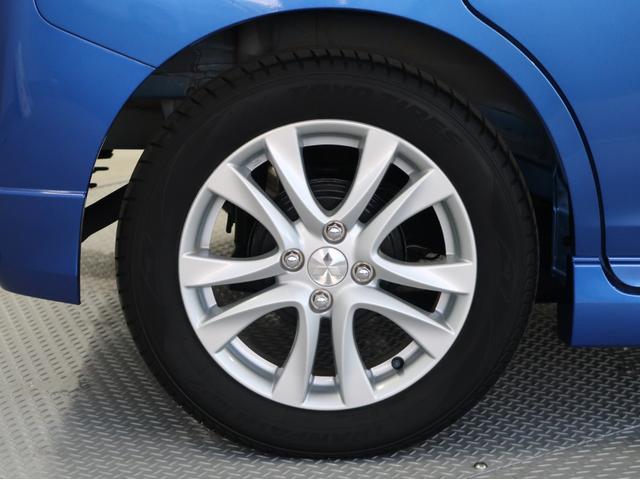 デリカＤ：２ ハイブリッドＭＺ　ナビパッケージ　４ＷＤ　禁煙　純正ナビ　全方位カメラ　両側電動スライドドア　衝突軽減ブレーキ　ワンオーナー　スマートキー２個シートヒーター　ＨＩＤヘッドライトフォグランプ　アイドリングストップ　リヤロールサンシェード（67枚目）