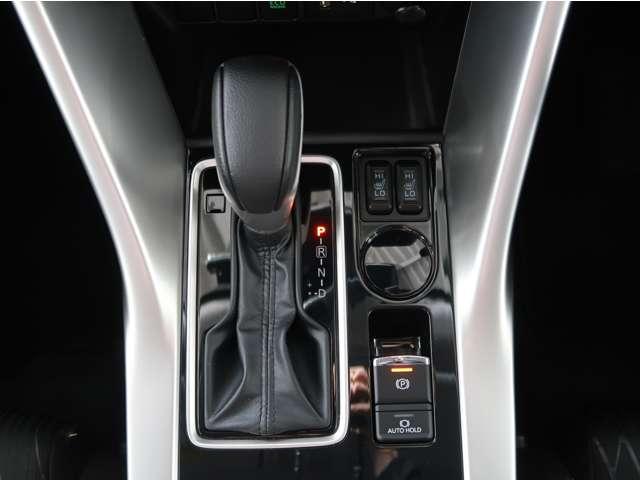 エクリプスクロス Ｇプラスパッケージ　禁煙　純正ナビ全方位カメラ　後側方車両検知（9枚目）