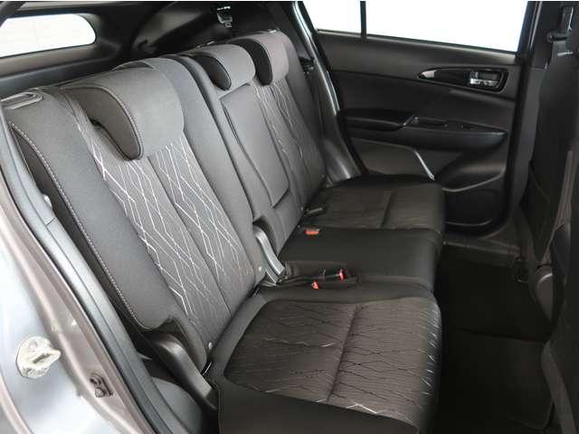 エクリプスクロス Ｇプラスパッケージ　禁煙　純正ナビ全方位カメラ　後側方車両検知（11枚目）