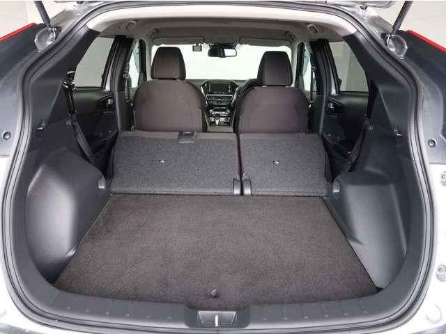 エクリプスクロス Ｇプラスパッケージ　禁煙　純正ナビ全方位カメラ　後側方車両検知（13枚目）