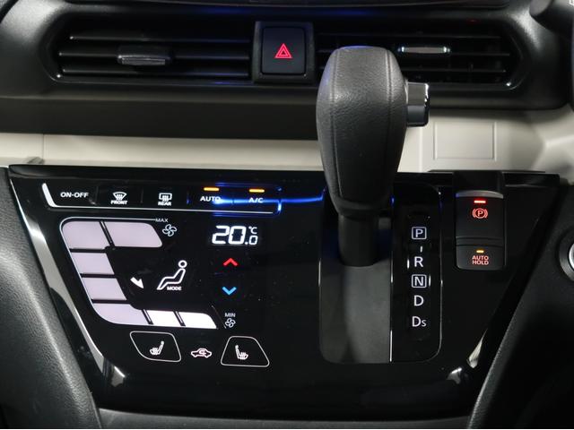 デリカミニ Ｔ　プレミアム　禁煙　１１型ナビ　全方位カメラ　デジタルミラ－（40枚目）