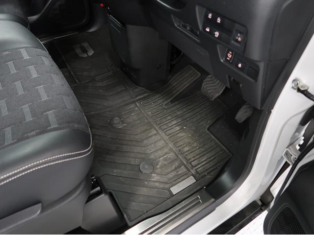 デリカミニ Ｔ　プレミアム　禁煙　１１型ナビ　全方位カメラ　デジタルミラ－（44枚目）