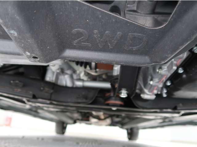 デリカミニ Ｔ　プレミアム　２ＷＤ　禁煙　純正９型ナビ　デジタルル－ムミラ－（15枚目）
