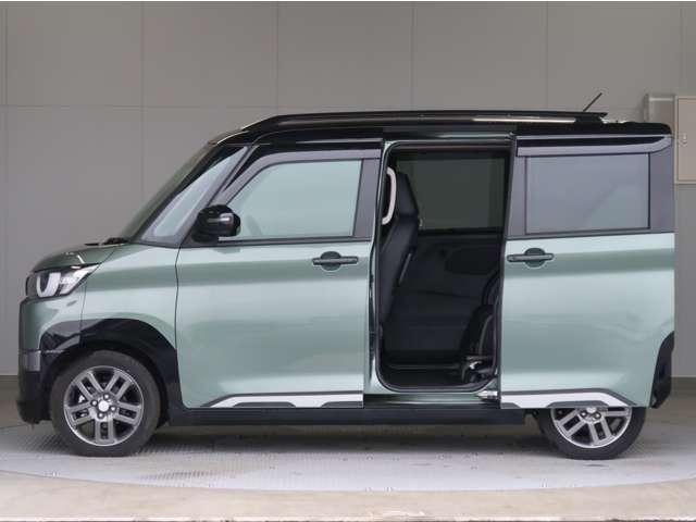 デリカミニ Ｔ　プレミアム　２ＷＤ　禁煙　純正９型ナビ　デジタルル－ムミラ－（20枚目）