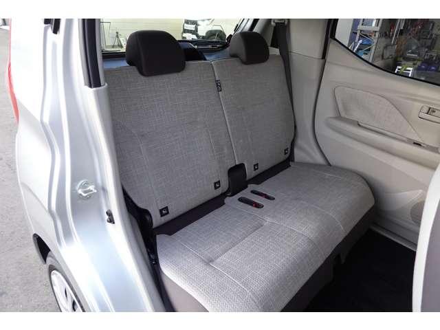 �㕔���Ȃ͑O��X���C�h�ƃ��N���C�j���O�@�\�����Ă���̂ŁA���K�ȃh���C�u���T�|�[�g���Ă���܂��B