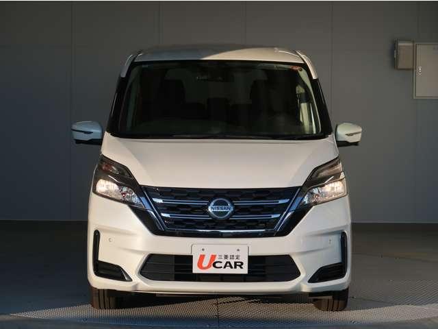 セレナ ＸＶ　禁煙　純正ナビ　全方位カメラ　両側電動スライド８人乗　クルーズコントロール　アイドリングストップ　１年間走行距離無制限認定中古車保証　レ－ンキ－プ　ブラインドスポットモニタ－　アラウンドビュ－モニタ－（17枚目）