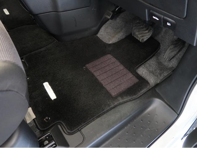 セレナ ＸＶ　禁煙　純正ナビ　全方位カメラ　両側電動スライド８人乗　クルーズコントロール　アイドリングストップ　１年間走行距離無制限認定中古車保証　レ－ンキ－プ　ブラインドスポットモニタ－　アラウンドビュ－モニタ－（33枚目）