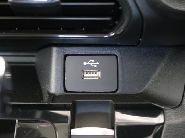 ｅＫクロス Ｇ　プレミアム　禁煙車　９型ナビ　全方位カメラ　マイパイロット（高速道路　同一車線運転支援機能）　車両状態評価５点　デジタルルームミラー　シートヒーター　Ｂｌｕｅｔｏｏｔｈ　ＬＥＤライトフォグランプ　オートハイビーム（42枚目）