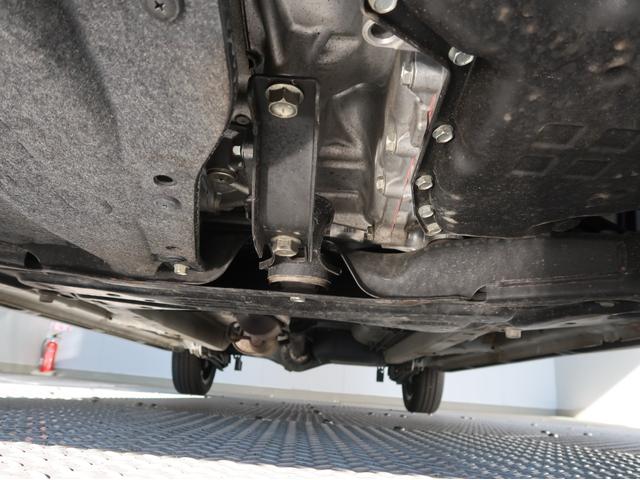 ｅＫクロス Ｇ　プレミアム　禁煙車　９型ナビ　全方位カメラ　マイパイロット（高速道路　同一車線運転支援機能）　車両状態評価５点　デジタルルームミラー　シートヒーター　Ｂｌｕｅｔｏｏｔｈ　ＬＥＤライトフォグランプ　オートハイビーム（67枚目）