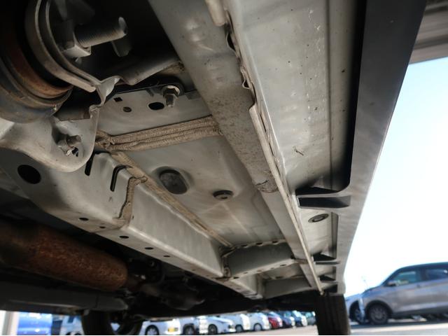 ｅＫクロス Ｇ　プレミアム　禁煙車　９型ナビ　全方位カメラ　マイパイロット（高速道路　同一車線運転支援機能）　車両状態評価５点　デジタルルームミラー　シートヒーター　Ｂｌｕｅｔｏｏｔｈ　ＬＥＤライトフォグランプ　オートハイビーム（68枚目）