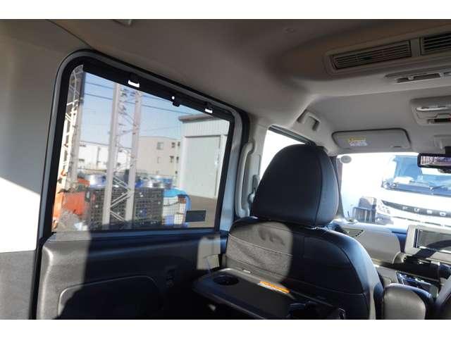 ��ȂɃ��[���T���V�F�[�h�ƃe�[�u�������ŉ��K�h���C�u�����̂��߂܂��B