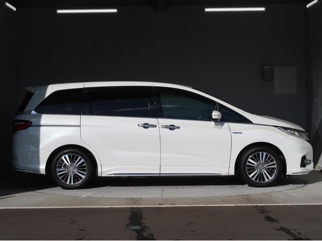 オデッセイハイブリッド ハイブリッドアブソルート・ＥＸホンダセンシング　２ＷＤ　禁煙車　純正ナビ　後席モニター　衝突軽減ブレーキ　２０２４年製夏タイヤ（ヨコハマタイヤ）　ＥＴＣ２．０　１年間走行距離無制限三菱認定中古車保証（延長可）シートヒーター　パワーシート　純正アルミ（62枚目）