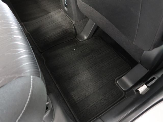 エクリプスクロス Gプラスパッケージ 禁煙 純正ナビ全方位カメラ後側方車両検知警報機能 衝突軽減ブレーキ レーダークルーズコントロール パーキングセンサー 車両状態評価4.5点 ルーフレール 純正アルミホイール ワンオーナー 1年間保証(42枚目)