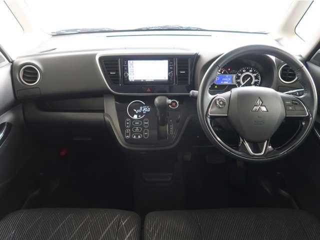 ｅＫスペースカスタム カスタムＴ　セーフティプラスエディション　４ＷＤ　禁煙　ターボ　純正ナビ　全方位カメラ　衝突軽減ブレーキ　踏み間違い防止　１オーナー　シートヒーター　純正リモコンエンジンスターター　両側電動スライド　純正アルミ　オートハイビーム　フォグランプ（2枚目）