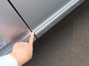 運転席ドアにきずがございます。