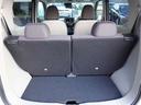 後席シートは分割で折り畳みができます。乗車スペースを確保しながら長い荷物も積み込みができます。