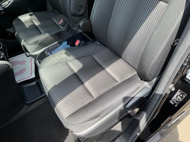 ヴォクシー ＺＳ　煌　ワンオーナー車　アルパインＢＩＧ－Ｘナビ　アルパインフリップダウンモニター　セーフティセンス　クルーズコントロール　両側パワースライドドア　リアオートエアコン　ＬＥＤヘッドライト　バックカメラ　ＥＴＣ（64枚目）