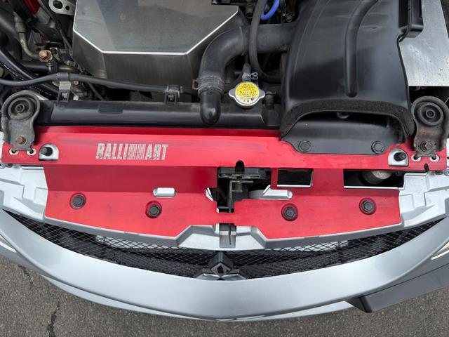 ランサーワゴン エボリューションＧＴ－Ａ　ラリーアート製３００ｋｍメーター　走行４ｋｍ時ディーラーメーター交換記録あり　純正レカロシート　ブレンボキャリパー　ＨＩＤヘッドランプ　エンケイ製１７ＡＷ　追加メーター　ＨＫＳ製マフラー　取扱説明書（27枚目）