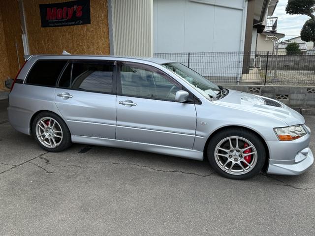 ランサーワゴン エボリューションＧＴ－Ａ　ラリーアート製３００ｋｍメーター　走行４ｋｍ時ディーラーメーター交換記録あり　純正レカロシート　ブレンボキャリパー　ＨＩＤヘッドランプ　エンケイ製１７ＡＷ　追加メーター　ＨＫＳ製マフラー　取扱説明書（42枚目）