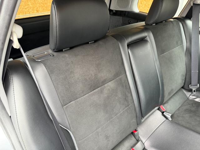 ランサーワゴン エボリューションＧＴ－Ａ　ラリーアート製３００ｋｍメーター　走行４ｋｍ時ディーラーメーター交換記録あり　純正レカロシート　ブレンボキャリパー　ＨＩＤヘッドランプ　エンケイ製１７ＡＷ　追加メーター　ＨＫＳ製マフラー　取扱説明書（45枚目）