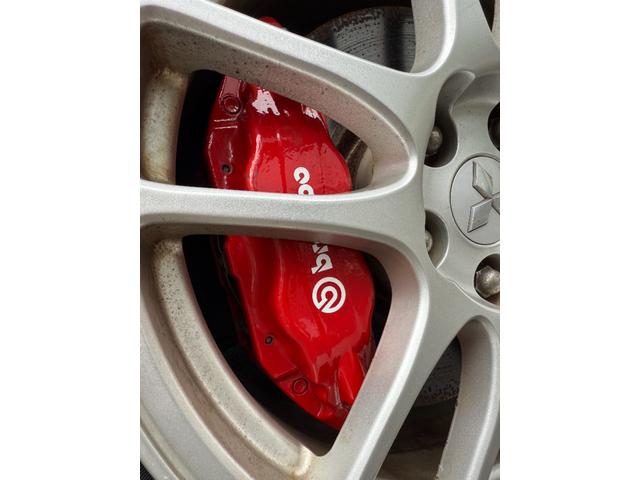 ランサーワゴン エボリューションＧＴ－Ａ　ラリーアート製３００ｋｍメーター　走行４ｋｍ時ディーラーメーター交換記録あり　純正レカロシート　ブレンボキャリパー　ＨＩＤヘッドランプ　エンケイ製１７ＡＷ　追加メーター　ＨＫＳ製マフラー　取扱説明書（66枚目）