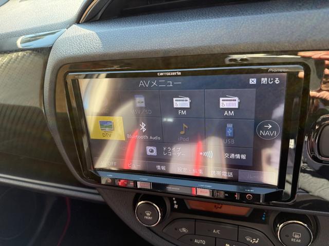 ヴィッツ RS G’s スマートパッケージ G’s専用フルエアロ ガナドールマフラー パイオニア9インチナビ バックカメラ 5速マニュアル 社外エアクリーナー ピボット製スロットルコントローラー ディスチャージヘッドランプ 純正17インチAW(19枚目)