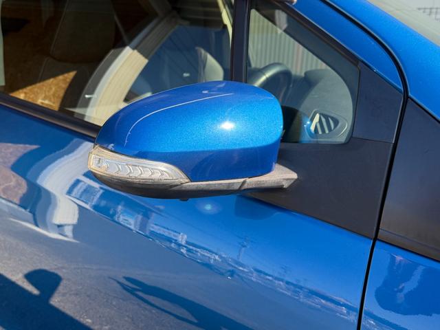 ヴィッツ RS G’s スマートパッケージ G’s専用フルエアロ ガナドールマフラー パイオニア9インチナビ バックカメラ 5速マニュアル 社外エアクリーナー ピボット製スロットルコントローラー ディスチャージヘッドランプ 純正17インチAW(30枚目)