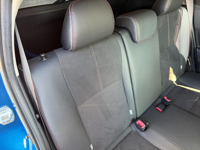 ヴィッツ RS G’s スマートパッケージ G’s専用フルエアロ ガナドールマフラー パイオニア9インチナビ バックカメラ 5速マニュアル 社外エアクリーナー ピボット製スロットルコントローラー ディスチャージヘッドランプ 純正17インチAW(41枚目)