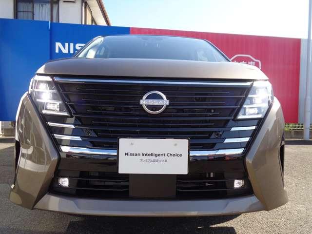 セレナ 1.4 e-4ORCE ハイウェイスターV 4WD パーキングアシスト レーンキープアシスト LED アラウンドモニター フルオートエアコン ETC 4WD 両側パワースライドドア インテリジェントクルーズ 踏み間違い衝突防止(12枚目)