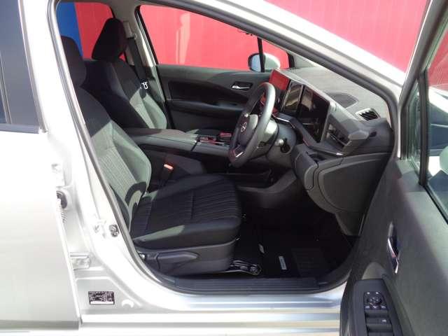 ノート 1.2 X 当社元試乗車です プロパイロット リアカメラ 衝突被害軽減ブレ-キ 全方位カメラ ETC付 禁煙車 LEDヘッドライト レーダークルーズ レーンアシスト インテリジェントキー ワンオーナー 整備記録簿 盗難防止システム ワンセグTV(16枚目)