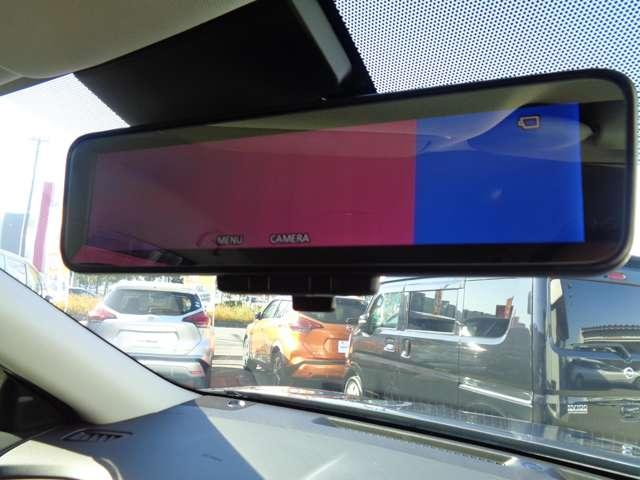 エクストレイル ２．０　２０Ｘｉ　２列車　２０Ｘｉ　２ＷＤ車　ＬＥＤヘットライト　Ｒカメラ　盗難防止装置　インテリキー　レーンキープアシスト　ＥＴＣ　ドライブレコーダー　記録簿　キーフリー　１オーナー　ＴＶナビ　オートエアコン　アルミホイール　メモリーナビ（20枚目）