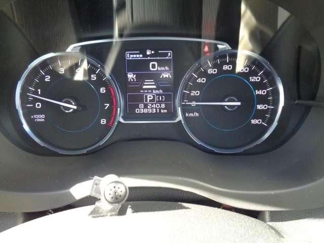 フォレスター ２．０ＸＴ　アイサイト　４ＷＤ　２．０ＸＴ　ＥｙｅＳｉｇｈｔ　衝突被害軽減装置　イモビライザー　車線逸脱警告　アクセスキー　ＬＥＤヘッドランプ　オートクルーズ　Ｗエアバッグ　ドラレコ　ＡＡＣ　運転席エアバッグ　メモリーナビ　ＡＢＳ　アルミホイール　ＥＴＣ　ＡＷＤ（12枚目）