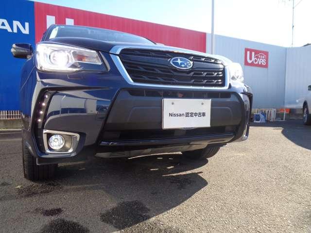 フォレスター ２．０ＸＴ　アイサイト　４ＷＤ　２．０ＸＴ　ＥｙｅＳｉｇｈｔ　衝突被害軽減装置　イモビライザー　車線逸脱警告　アクセスキー　ＬＥＤヘッドランプ　オートクルーズ　Ｗエアバッグ　ドラレコ　ＡＡＣ　運転席エアバッグ　メモリーナビ　ＡＢＳ　アルミホイール　ＥＴＣ　ＡＷＤ（13枚目）