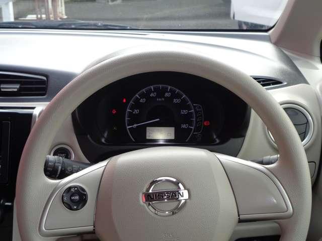 デイズ ６６０　Ｘ　エマジェンシーブレーキ　イモビライザー　Ｗエアバック　オ－トエアコン　バックカメラ　ＡＢＳ　運転席エアバッグ　キーレス　パワーウィンドウ　パワーステアリング　サイドカメラ　スマートキー付　マルチビュー（6枚目）