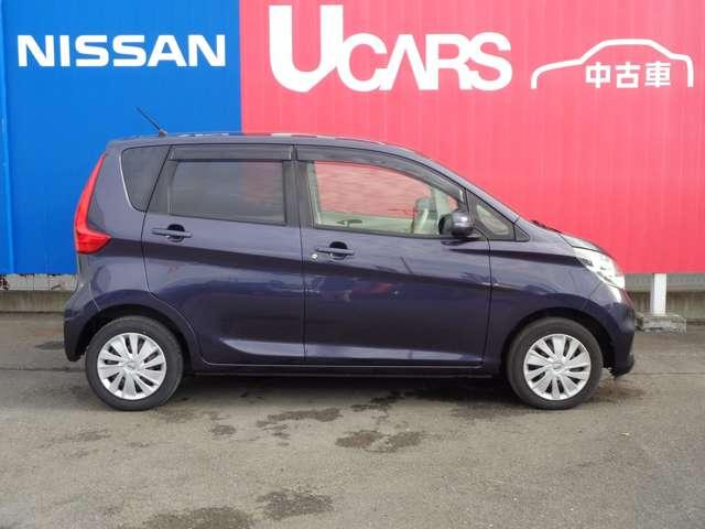 デイズ ６６０　Ｘ　エマジェンシーブレーキ　イモビライザー　Ｗエアバック　オ－トエアコン　バックカメラ　ＡＢＳ　運転席エアバッグ　キーレス　パワーウィンドウ　パワーステアリング　サイドカメラ　スマートキー付　マルチビュー（12枚目）