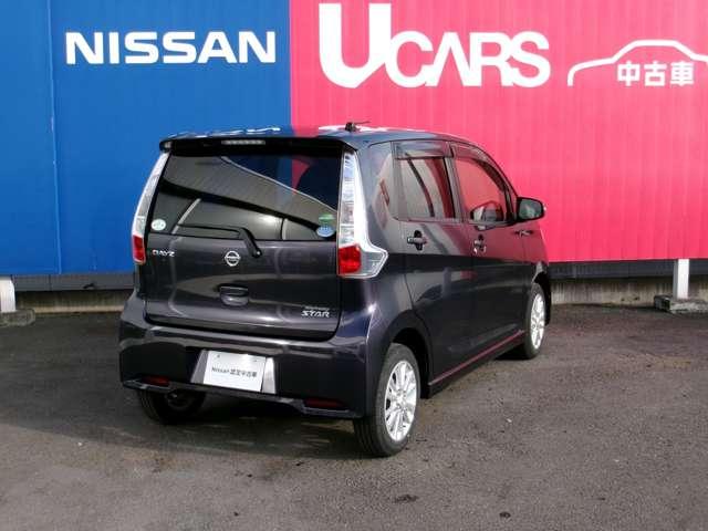 デイズ ６６０　ハイウェイスターＪ　ＴＶナビ　運転席エアバッグ　ワンセグ　ＡＵＴＯエアコン　キーレス　メモリーナビ　イモビライザー　アルミ　ＰＷ　ＡＢＳ　パワステ　記録簿　助手席エアバッグ（5枚目）