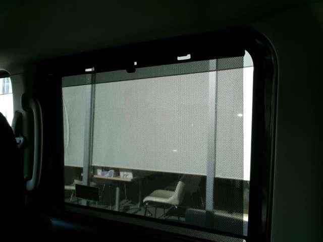 �X���X�����ƈ����o���郍�[�����̃T���V�F�[�h��