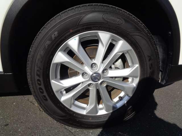 エクストレイル 2.0 20X エマージェンシーブレーキパッケージ 2列車 4WD(18枚目)