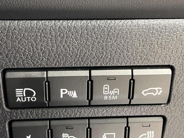 ＮＸ ＮＸ３００ｈ　バージョンＬ　禁煙車　サンルーフ　純正ＳＤナビ　全周囲カメラ　衝突被害軽減装置　レーダークルーズ　電動リアゲート　シートヒーター　スマートキー　ＬＥＤヘッド　オートハイビーム　ＥＴＣ　Ｂｌｕｅｔｏｏｔｈ（32枚目）
