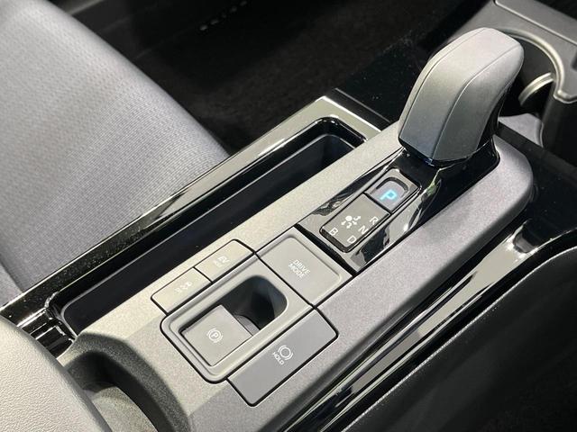プリウス Ｘ　禁煙車　４ＷＤ　ＳＤナビ　バックカメラ　寒冷地仕様　衝突軽減装置　ＡＣ１００Ｖ電源　レーダークルーズ　ドラレコ　コーナーセンサー　スマートキー　ＬＥＤヘッド　ＥＴＣ　オートハイビーム　オートライト（31枚目）