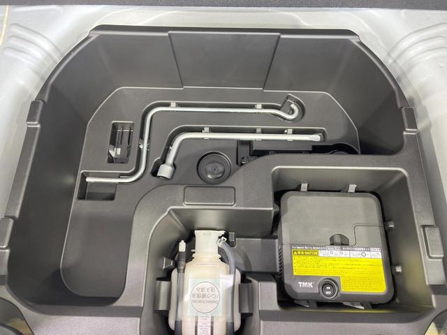 アクア Ｓスタイルブラック　禁煙車　ＳＤナビ　寒冷地仕様　衝突軽減装置　スマートキー　ＥＴＣ　オートハイビーム　車線逸脱警報　オートライト　オートエアコン　Ｂｌｕｅｔｏｏｔｈ　ＣＤ　フルセグ（40枚目）