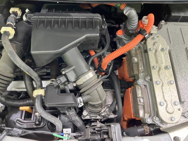 ノート ｅ－パワー　Ｘ　禁煙車　純正ナビ　全周囲カメラ　衝突軽減装置　レーダークルーズ　ドラレコ　コーナーセンサー　スマートキー　ＬＥＤヘッド　ＥＴＣ　オートライト　オートエアコン　Ｂｌｕｅｔｏｏｔｈ　ＣＤ（18枚目）