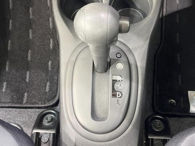 ノート Ｘ　エマージェンシーブレーキパッケージ　禁煙車　純正ナビ　全周囲カメラ　衝突軽減装置　コーナーセンサー　スマートキー　ＬＥＤヘッド　ビルトインＥＴＣ　Ｂｌｕｅｔｏｏｔｈ　ＣＤ　ＤＶＤ再生　フルセグ（24枚目）