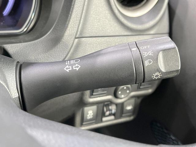 ノート Ｘ　エマージェンシーブレーキパッケージ　禁煙車　純正ナビ　全周囲カメラ　衝突軽減装置　コーナーセンサー　スマートキー　ＬＥＤヘッド　ビルトインＥＴＣ　Ｂｌｕｅｔｏｏｔｈ　ＣＤ　ＤＶＤ再生　フルセグ（32枚目）