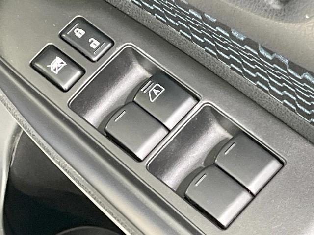 ノート Ｘ　エマージェンシーブレーキパッケージ　禁煙車　純正ナビ　全周囲カメラ　衝突軽減装置　コーナーセンサー　スマートキー　ＬＥＤヘッド　ビルトインＥＴＣ　Ｂｌｕｅｔｏｏｔｈ　ＣＤ　ＤＶＤ再生　フルセグ（45枚目）