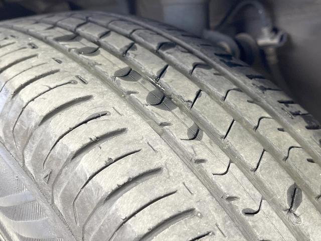 ノート Ｘ　エマージェンシーブレーキパッケージ　禁煙車　純正ナビ　全周囲カメラ　衝突軽減装置　コーナーセンサー　スマートキー　ＬＥＤヘッド　ビルトインＥＴＣ　Ｂｌｕｅｔｏｏｔｈ　ＣＤ　ＤＶＤ再生　フルセグ（54枚目）