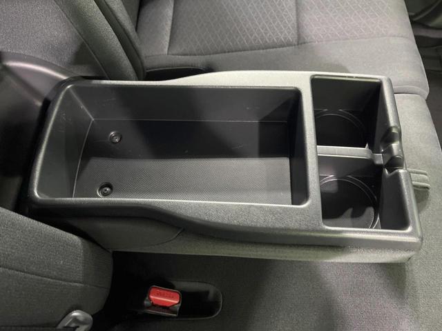 ヴォクシー ハイブリッドＳ－Ｇ　禁煙車　１０．５型ディスプレイオーディオ　両側電動スライドドア　バックカメラ　衝突軽減装置　レーダークルーズ　コーナーセンサー　スマートキー　ＬＥＤヘッド　ＥＴＣ２．０　オートハイビーム　車線逸脱警報（44枚目）